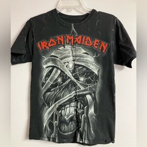 Iron Maiden Short Sleeve T Shirt, Men’s Small, Black/Gray/Red/ Grunge